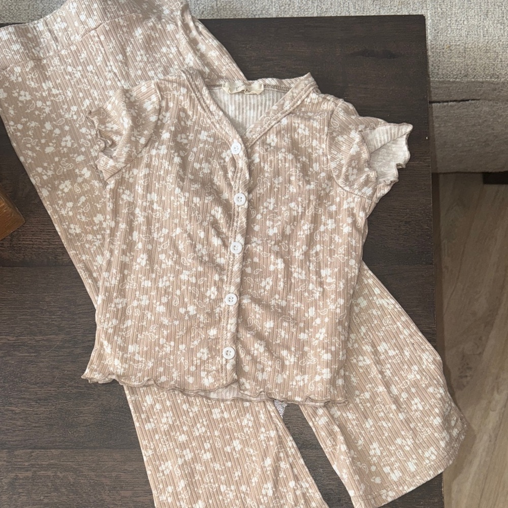 Floral Button-Up 2-piece Set 4T